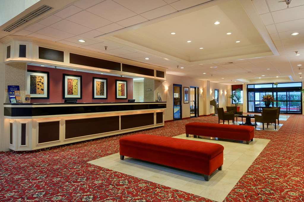 Doubletree By Hilton Columbia Hotel Interior photo