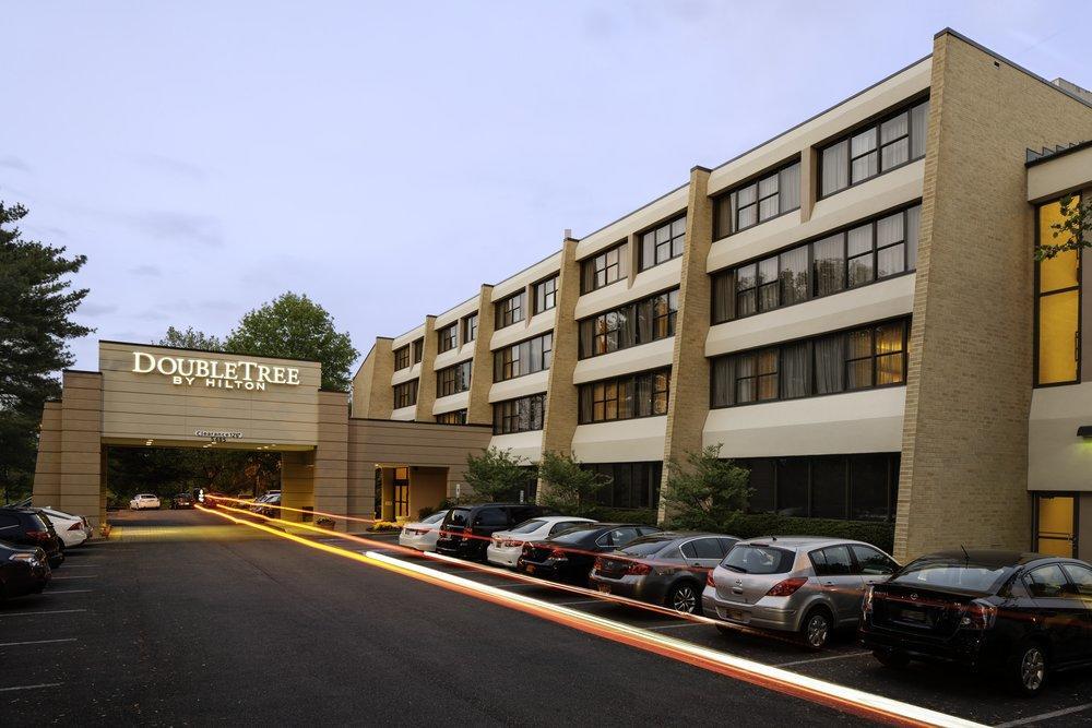 Doubletree By Hilton Columbia Hotel Exterior photo